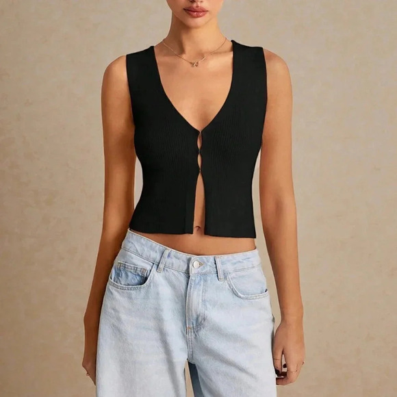 Black Casual Women's Solid Color Sleeveless Knit Top - Picture 7 of 7